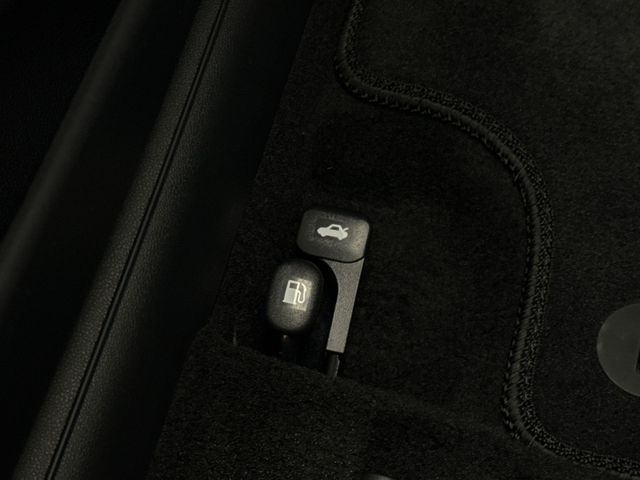 New 2025 Hyundai Elantra Hybrid For Sale in Indianapolis, IN