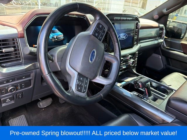 Used 2022 Black Ford Lariat image 16