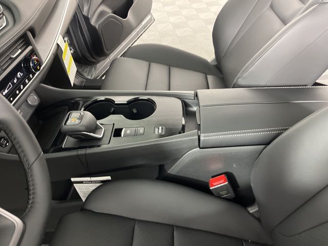 2025 Gun Metallic Nissan Rogue SV FWD SUV