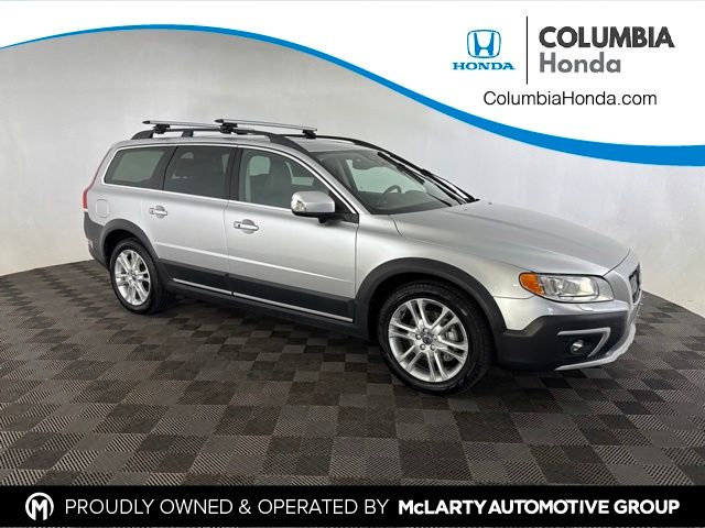 Ice White 2016 Volvo XC70 Wagon All-Wheel Drive 6-Speed Automatic