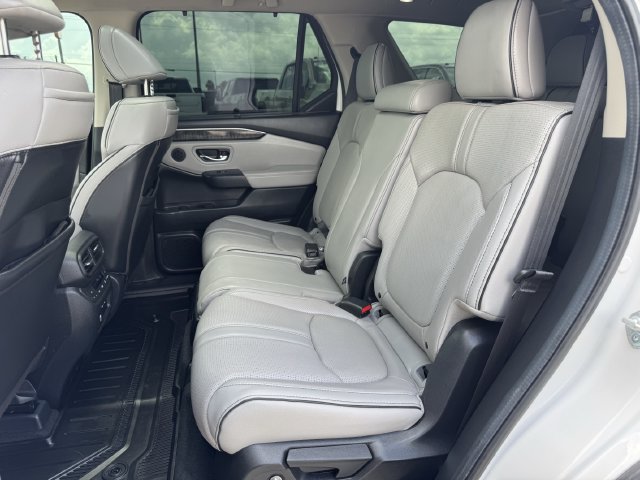 2025 Honda Pilot Elite White at Community Honda