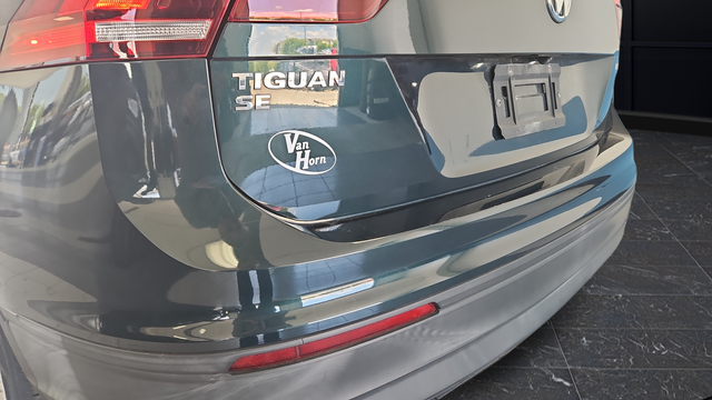 Used 2019 Stone Blue Metallic Volkswagen 2.0T SE image 37