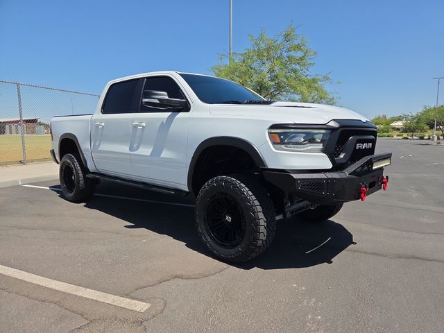 Bright White Clearcoat 2020 RAM 1500 Pickup Truck Four-Wheel Drive 8-Speed Automatic