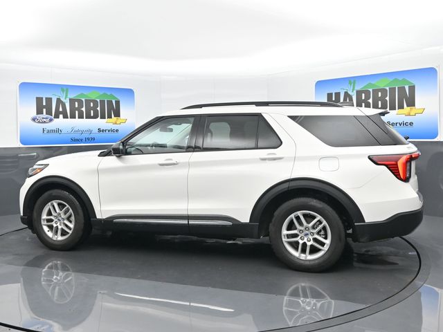 2025 Ford Explorer Active photo