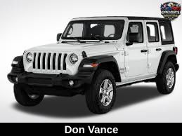Bright White Clearcoat 2022 Jeep Wrangler Unlimited Sport S 4WD SUV / Crossover Four-Wheel Drive 8-Speed Automatic