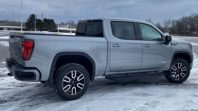 2024 GMC Sierra 1500 AT4 8