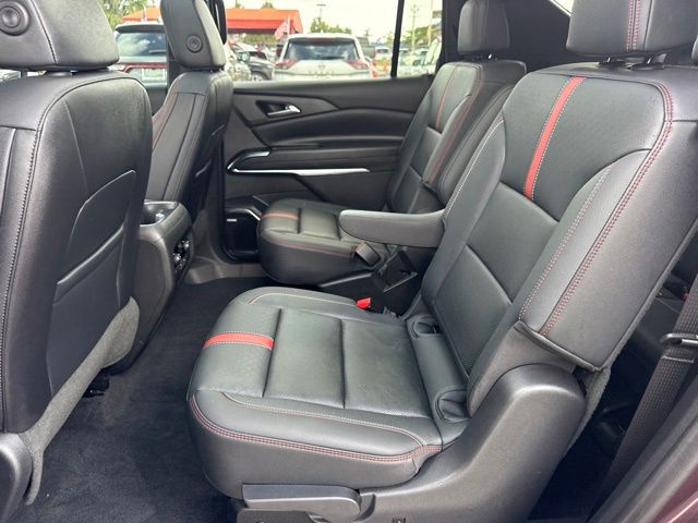 Used 2024 Chevrolet Traverse SUV