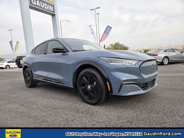 2023 Ford Mustang Mach-E California Route 1