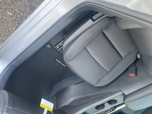 New 2025 Silver Nissan 2.5 S image 21