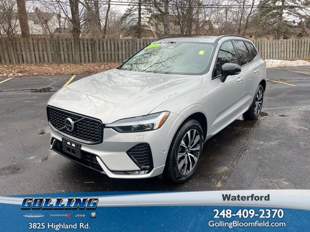 2025 Volvo XC60 B5 Plus Dark Theme AWD