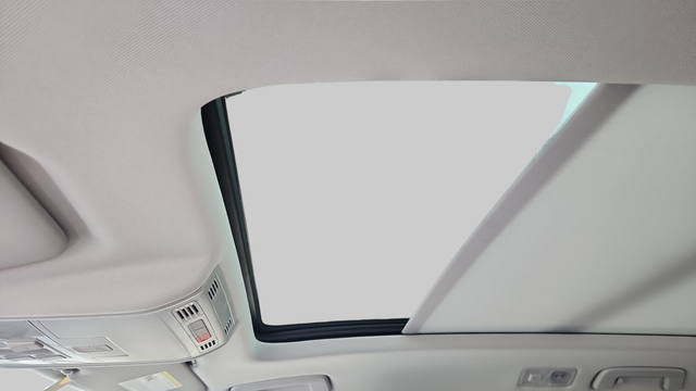 2025 Volkswagen Taos