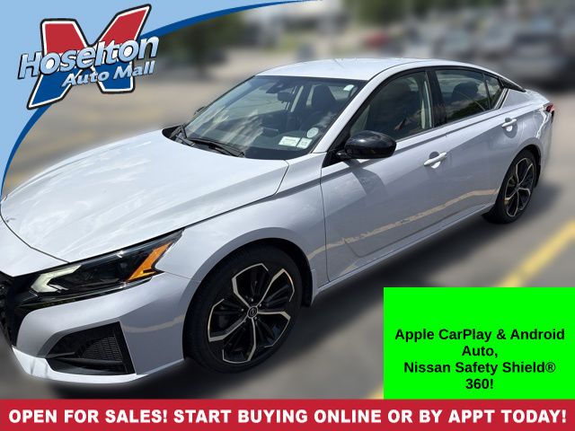 2023 Nissan Altima 2.5 SR FWD