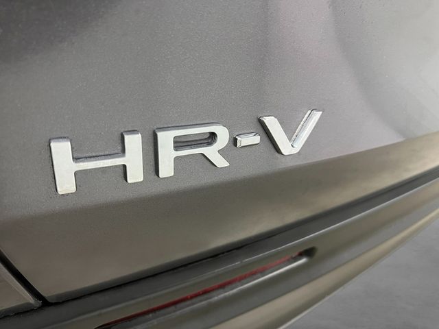 2025 Honda HR-V LX 9