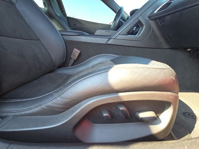 2014 Chevrolet Corvette Stingray Base:43974A2