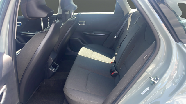 New 2026 Gray Kia LXS image 25