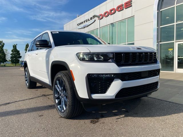 2026 Jeep Grand Cherokee L Limited - Bright White Clearcoat exterior view 3