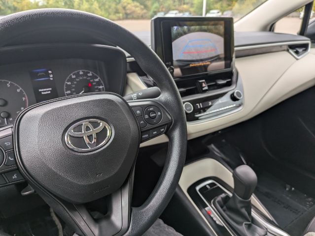 2024 Toyota Corolla LE 31