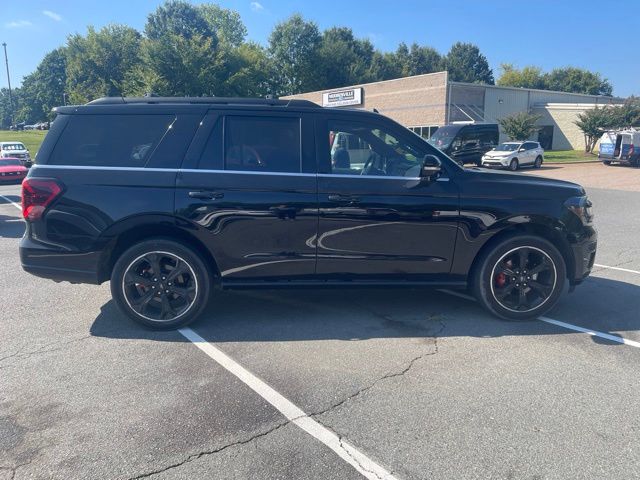 Used 2023 Black Ford Limited image 6