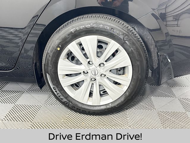 Used 2025 Nissan Sentra Sedan
