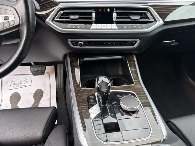 2022 BMW X5 - Image 21