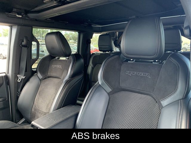 Used 2024 Ford Bronco SUV