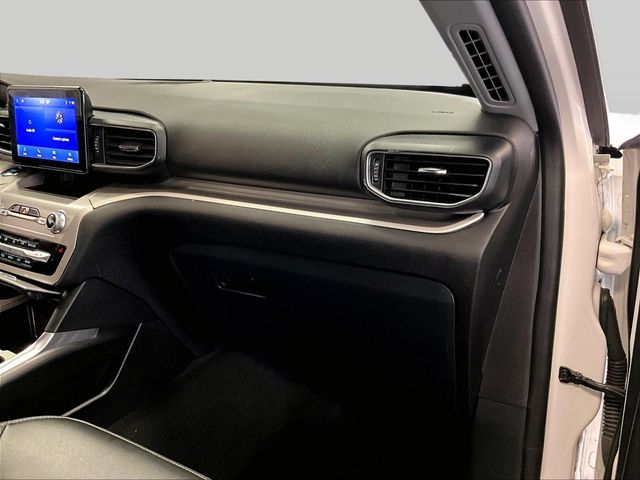 2022 Ford Explorer XLT White at Bob Ruth Ford