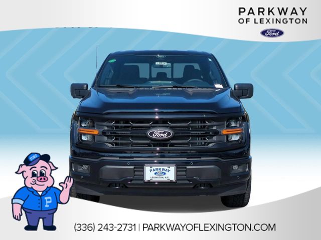 New 2026 Blue Ford XLT image 8