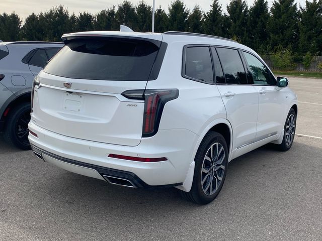 2021 Cadillac XT6 Sport 3