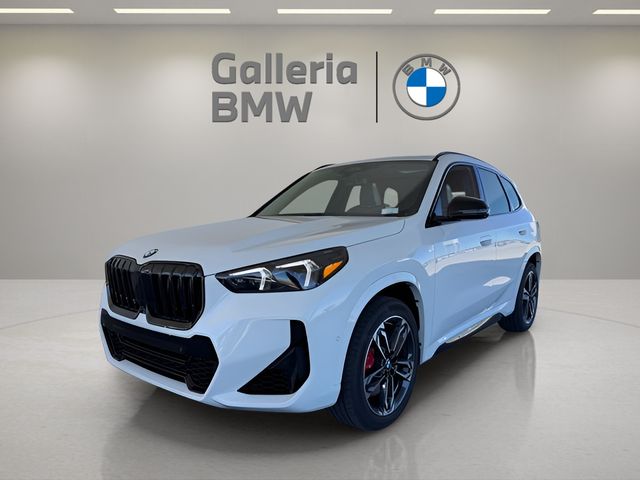 2026 BMW X1 28i's photo