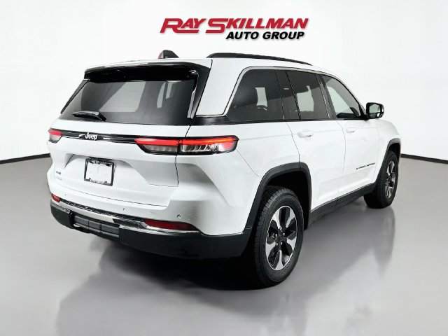 Used 2024 White Jeep 4xe image 7