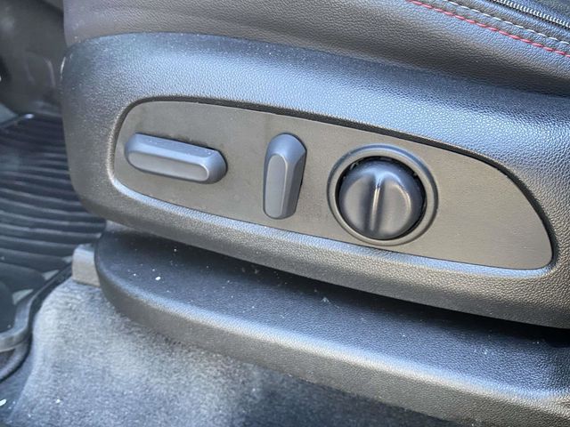 2022 Mosaic Black Metallic Chevrolet Traverse RS AWD SUV