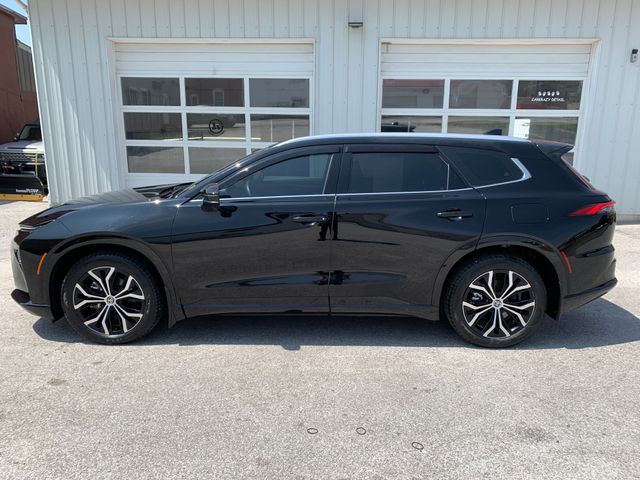 Used 2025 Toyota Crown Signia SUV