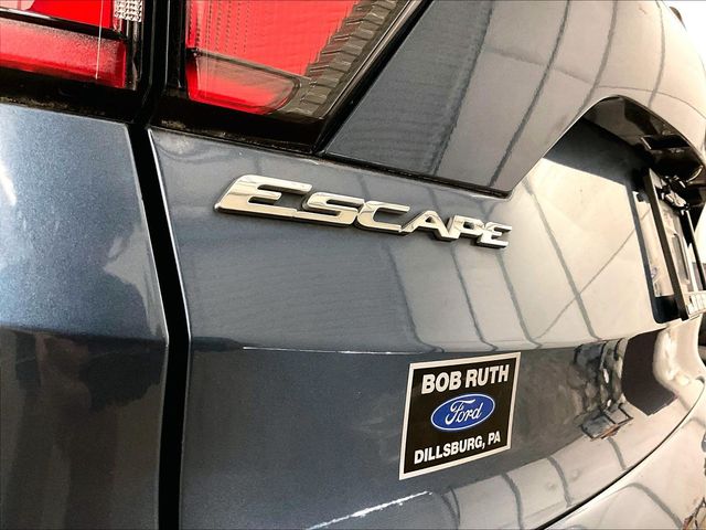 2018 Ford Escape SEL Blue at Audi Porsche Sewickley