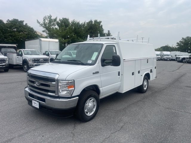 2026 Ford E-Series E-350 SD