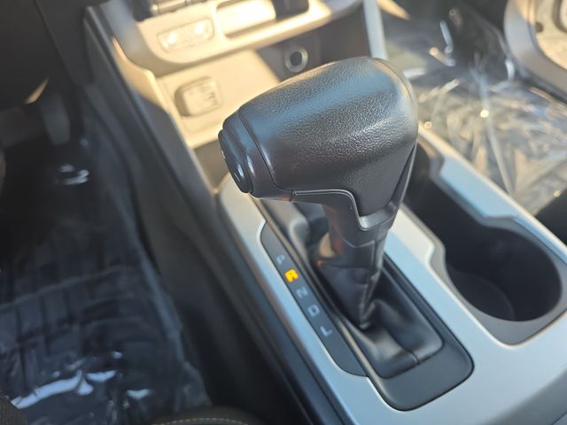 Used 2021 White Chevrolet ZR2 image 25