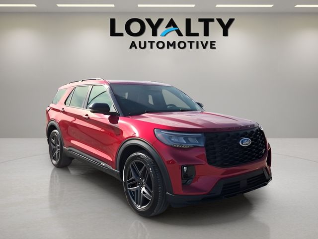 Used 2025 Ford Explorer SUV