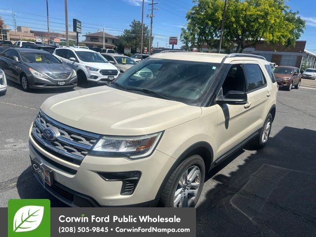  2018 Ford Explorer XLT AWD   