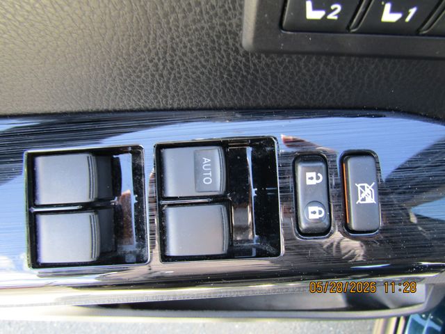 used 2018 Toyota RAV4 Hybrid car, priced at $18,999