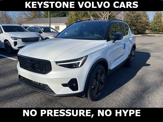Crystal White 2026 Volvo XC40 SUV / Crossover All-Wheel Drive Automatic