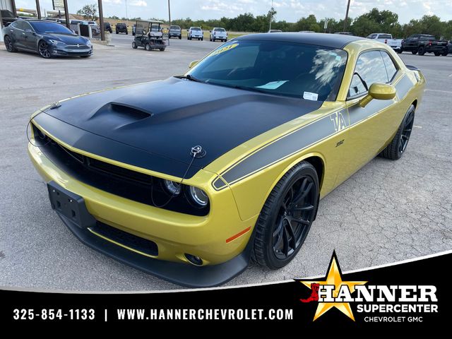  2021 Dodge Challenger R/T Scat Pack RWD   
