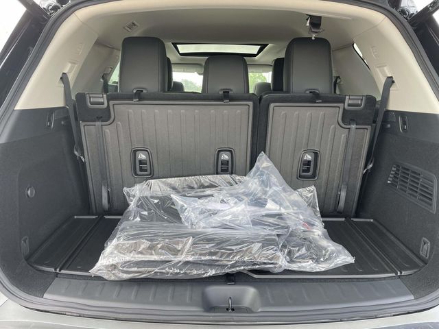 New 2026  Nissan Platinum image 8