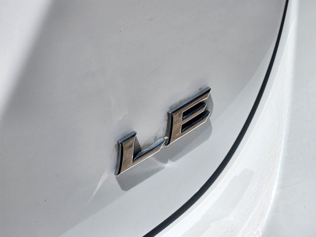 2019 Toyota Camry SE White at Cook Ford
