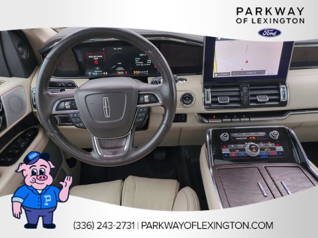 Used 2019 White Lincoln Reserve image 30