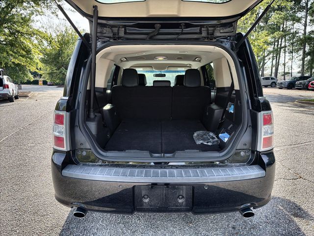 Used 2016 Black Ford SEL image 22