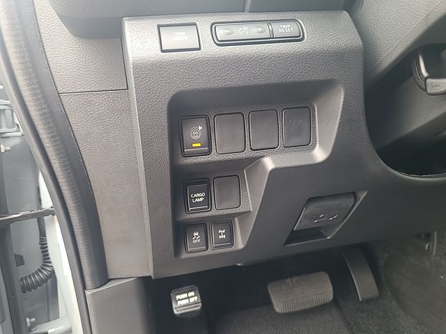 New 2026 Nissan Frontier Truck