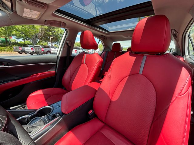 2020 Toyota Camry XSE photo