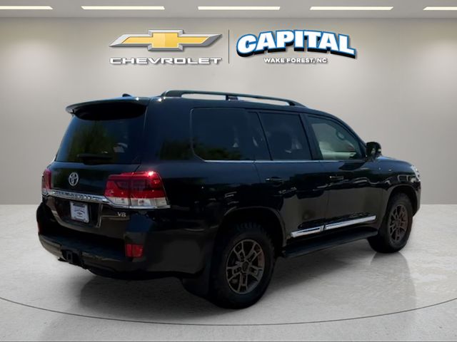 Used 2017 Black Toyota Base image 5