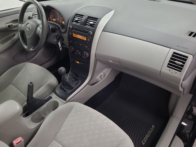 2010 – Toyota – Corolla