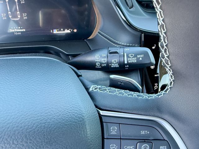 new 2026 Jeep Grand Cherokee L car, priced at $49,020