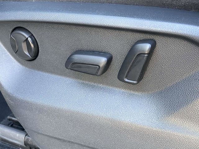 2021 Pyrite Silver Metallic Volkswagen Tiguan 2.0T SE AWD SUV